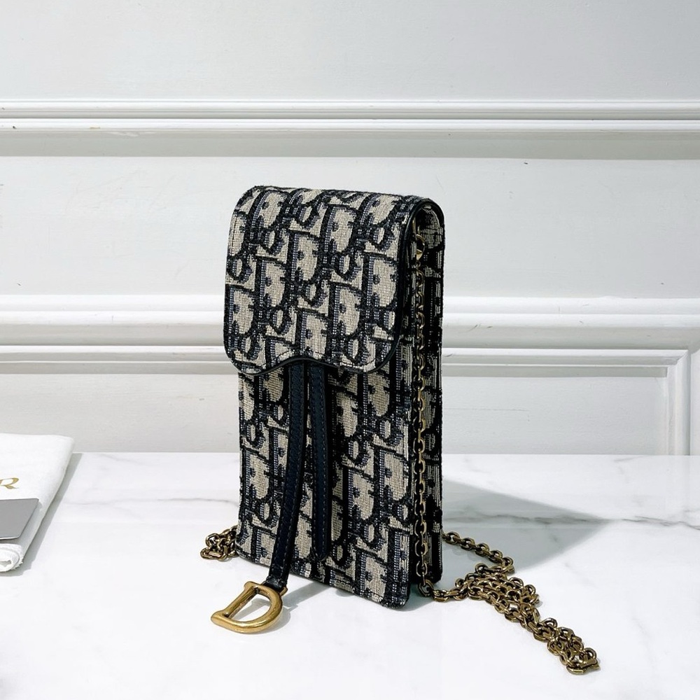 DIOR SADDLE PHONE BAG